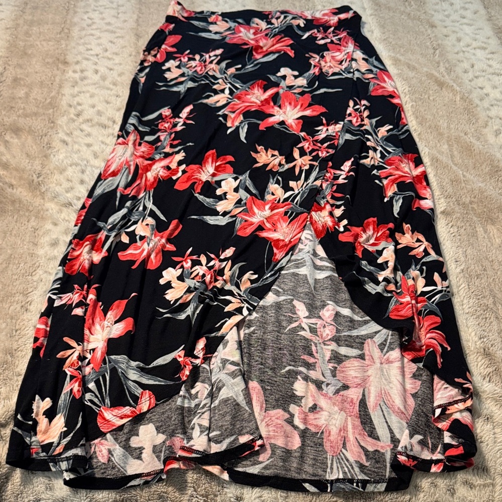 Charlotte Russe Black Floral Skirt with Slit